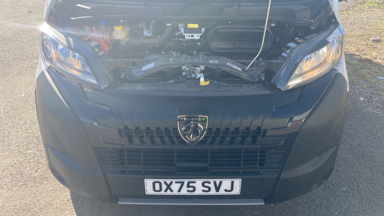 Peugeot Boxer 3500 L3 Diesel 2.2 BlueHDi 140 H2 Van Professional